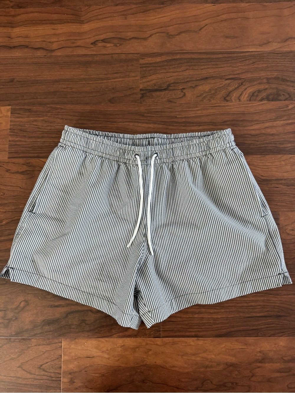 Abercrombie & Fitch Men's Blue and White Pinstripe swim trunks